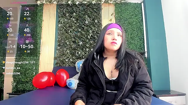 XXX chat uživo modela AmberAddamss