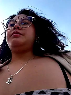 Mari-98 Pertunjukan Webcam