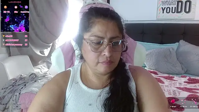Chat XXX ao vivo de Keyla01_