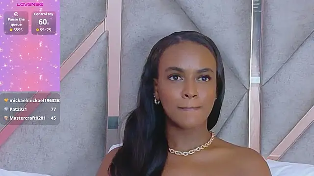 دردشة Sally-Noa الجنسية المباشرة