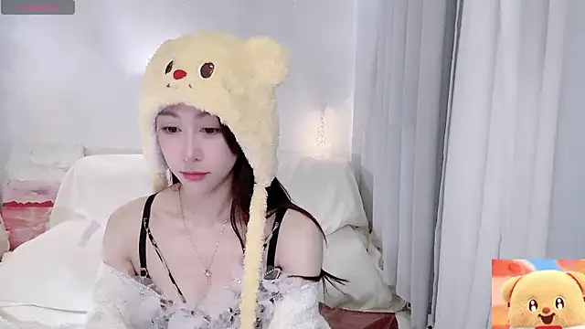 Živý XXX chat Fayebae_11