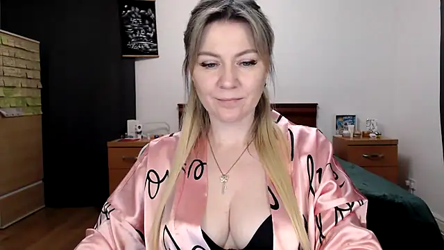 Chatroom XXX en direct de ParadiseAlina