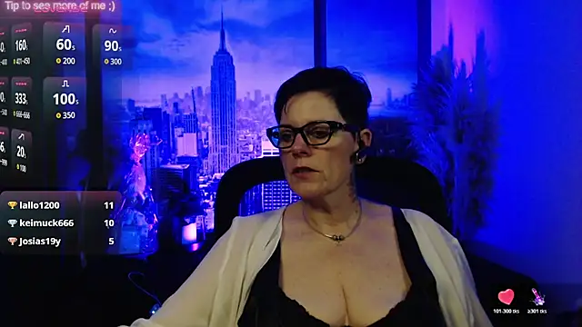 ninarandmann Adlı Modelin Canlı XXX Sohbeti