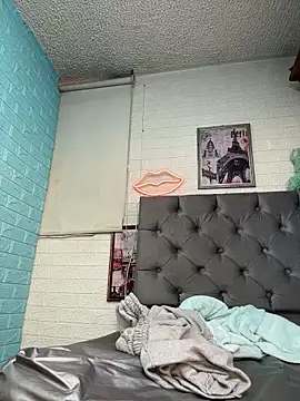 SALOME_KORLAND Adlı Modelin Web Kamerası Şovu