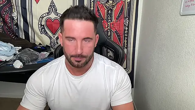 brettmycles28のウェブカメラショー