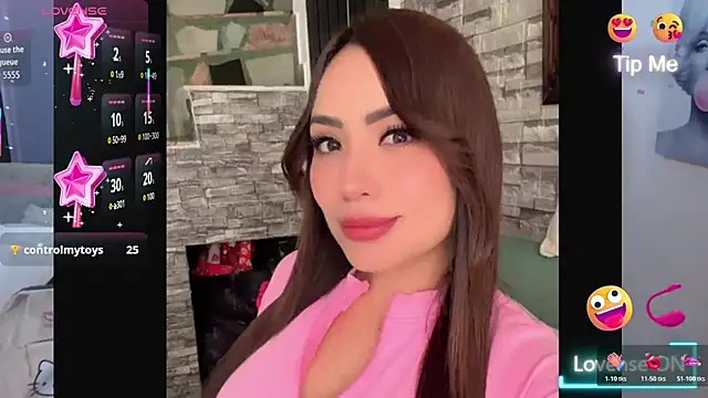 Chat XXX en directo de Paulina_627