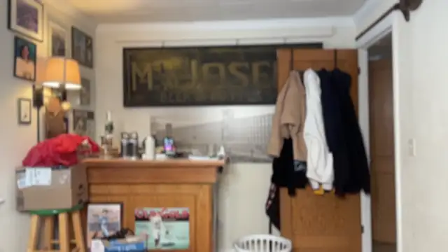 Pokazy przed kamerką – SpaceCowWhore