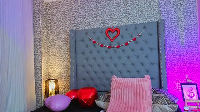 Abby_roussee: απευθείας συνομιλία ΧΧΧ