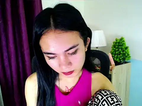 devine_goddess – webcam-show