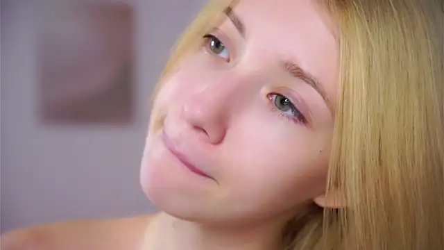 SunnivaCovil Live XXX-Chat