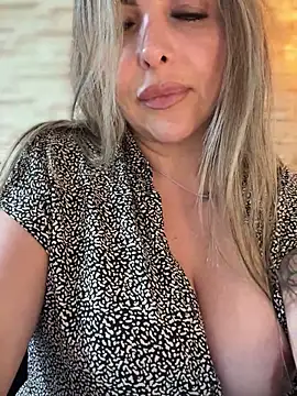 Chat XXX en directo de _Abril-Office1