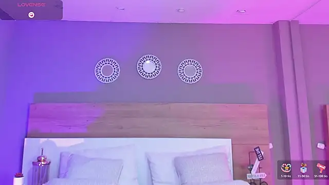 XXX chat uživo modela MiaTaylorSweet