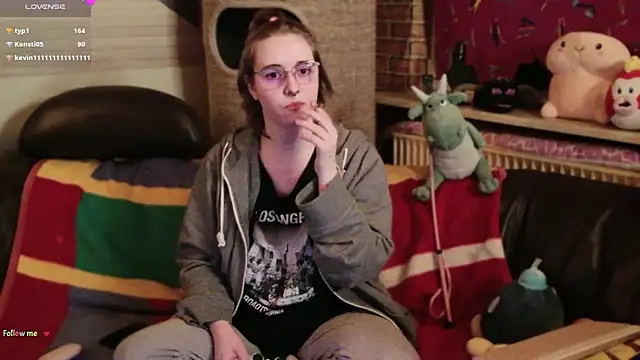 Chat XXX en directo de GamerGirl_Eve