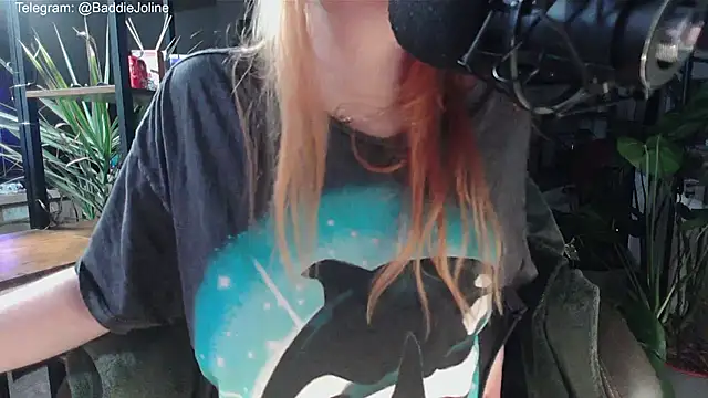 Chat +18 de BaddieJoline ao vivo