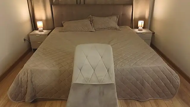 YerGara: απευθείας συνομιλία ΧΧΧ