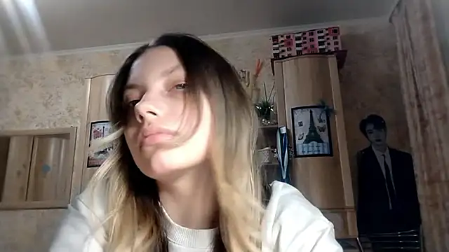 loaneei লাইভ XXX চ্যাট