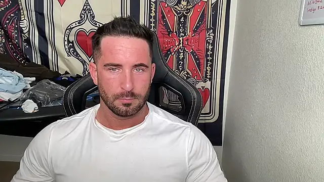 Show modela brettmycles28 na web-kameri