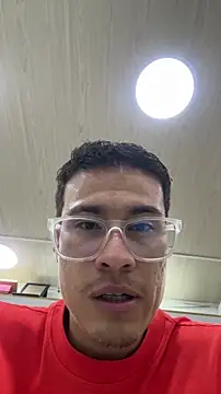 Latin_Paisa_Boy Live XXX Chat