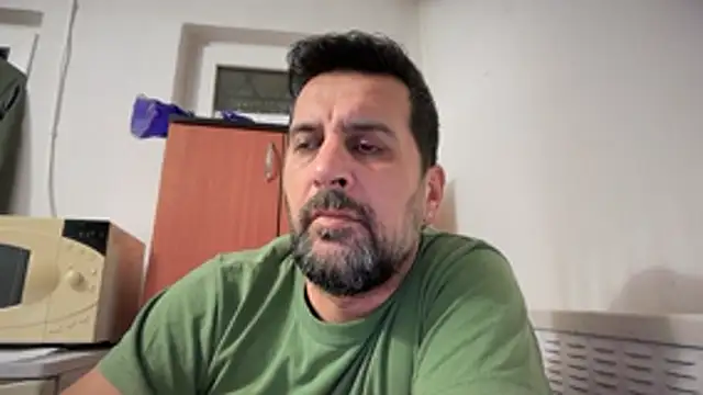 TARKAN1 élő XXX-chatje