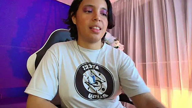 Emmapark_ live XXX chat