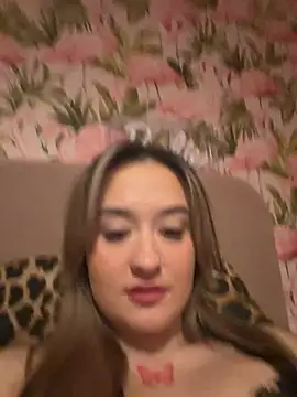 LilyLuck_ Chat XXX in diretta