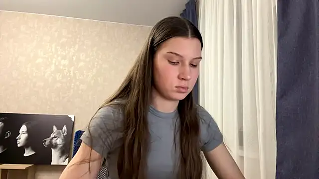 CloudyTube: διαδικτυακό σόου στην κάμερα