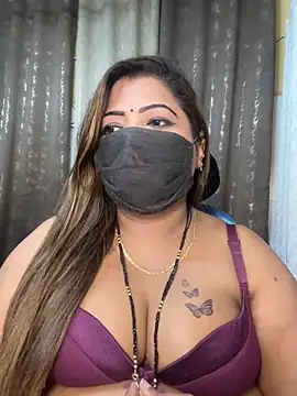 GEET-LOVE Chat XXX in diretta