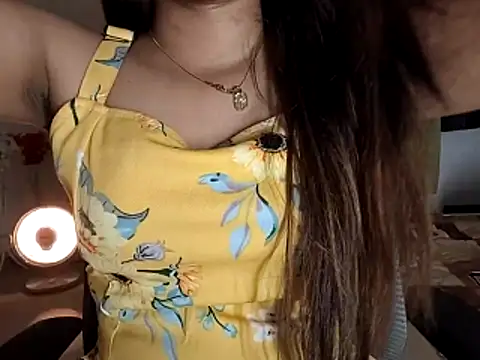 Beautiful_Creeper Chat XXX in diretta