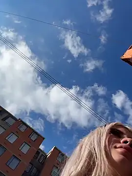 YouCandiSumisa Adlı Modelin Canlı XXX Sohbeti