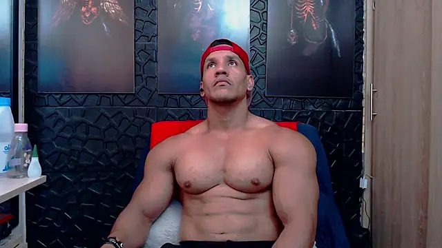 viktor_herrera's Live XXX Chat