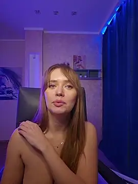 PrettieKate – Naživo XXX chat