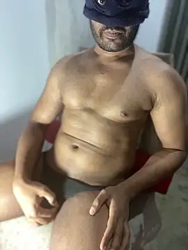 MilanBlaze's Live XXX Chat