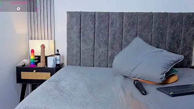 Ema_Stone65 – Naživo XXX chat