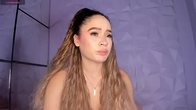 _LittleLia – Naživo XXX chat