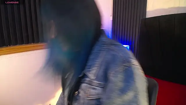 alicia_moom Chat XXX in diretta