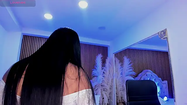 SelenaStonne 现场XXX聊天