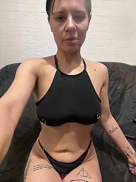 AlisRoxy élő XXX-chatje