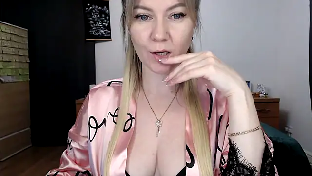 ParadiseAlina – Live XXX-chat