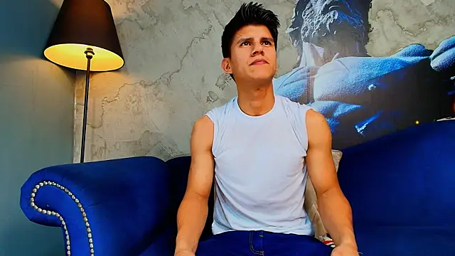 Atlas_desire Adlı Modelin Canlı XXX Sohbeti