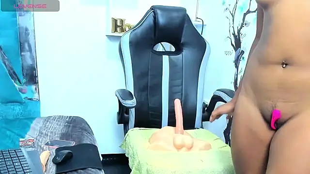 lozano_kty Chat XXX live