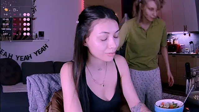 XXX chat uživo modela KatiKate