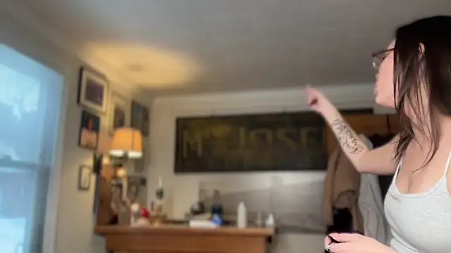 SpaceCowWhore's Webcam Show