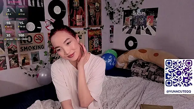 OdetteBiddy Chat XXX live