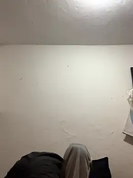 KarlyAndDavey live XXX chat