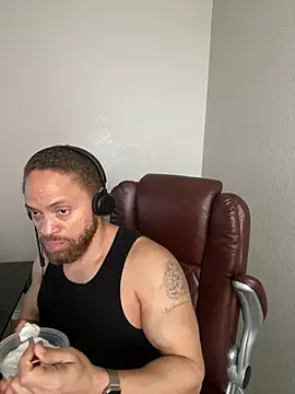 Fathero1time 现场XXX聊天