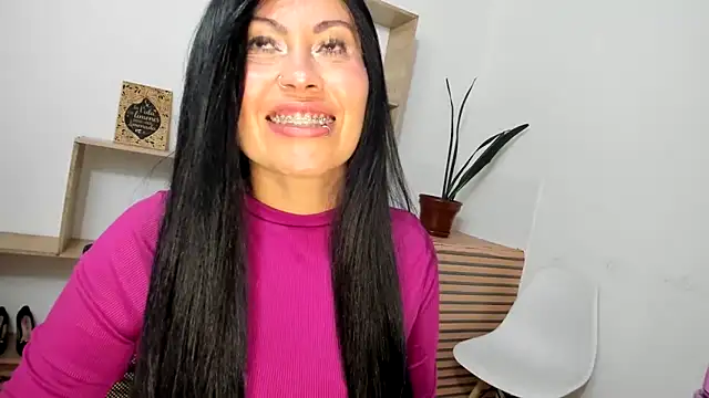 Chatroom XXX en direct de Tania_mature