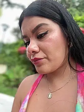 Chat XXX en directo de Issane_Peru