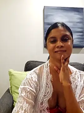 Chatroom XXX en direct de Sensual_indian7