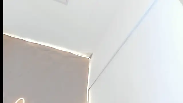 دردشة Shanntal_ الجنسية المباشرة