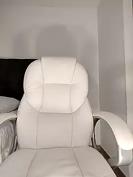 SOFIA29T 现场XXX聊天